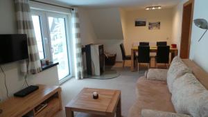 Μια τηλεόραση ή/και κέντρο ψυχαγωγίας στο Fewo Am Skihang Og