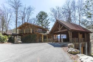 Hoone, kus puhkemaja asub