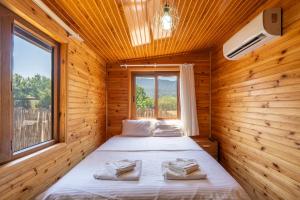 Postel nebo postele na pokoji v ubytování Cirali Camping