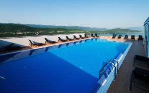 Bazén v ubytování Hotel Jadran Neum nebo v jeho okolí