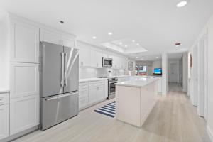 Kuchyň nebo kuchyňský kout v ubytování Sea Twig #102 + 16 fotografií