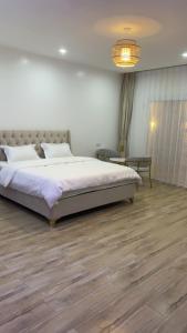 Ένα ή περισσότερα κρεβάτια σε δωμάτιο στο Wadi Bani Khalid Guest Lodge