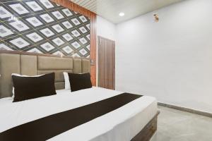 Imagem da galeria de Hotel O Heaven Stay em Nova Deli