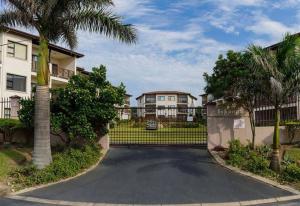 Tòa nhà nơi căn hộ tọa lạc