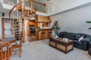 Η κουζίνα ή μικρή κουζίνα στο Quiet A-frame Retreat