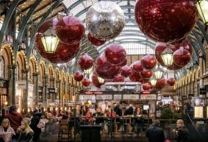 Επισκέπτες που μένουν στο Posh Soho Studio Large Windows by Oxford St, Mayfair W1