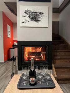 Fotografie z fotogalerie ubytování BIESZCZADZKI RAJ Komfortowe domy z kominkami i Sauną na obiekcie v destinaci Olchowiec