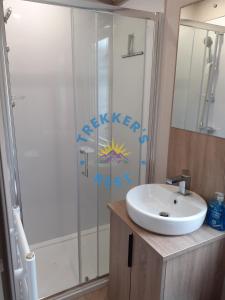 Koupelna v ubytování Trekkers Rest, Brigham, Cockermouth, Cumbria
