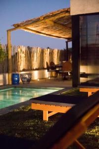 Πισίνα στο ή κοντά στο Casa de Luxo na praia - São Miguel dos Milagres