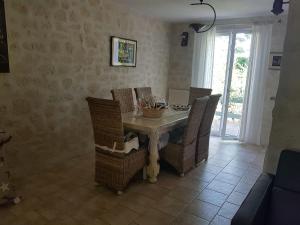 Φωτογραφία από το άλμπουμ του Charmante 3 Villa La Milouyette σε Peyriac-Minervois