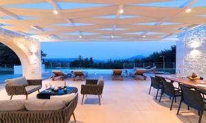 Fotografie z fotogalerie ubytování Orientem Villa Beheizter Pool v destinaci Georgioupolis