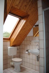 Koupelna v ubytování Wohnung In Goosefeld Mit Grill + 1 fotografie