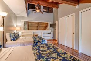 Postel nebo postele na pokoji v ubytování Kihei Resort 202 · KRS 202 Family Getaway 2BD w AC Pool Beach + 56 fotografií