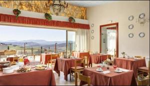 Γενική θέα στο βουνό ή θέα στο βουνό από  αυτό το ξενοδοχείο