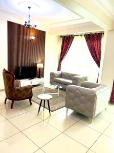 Un lugar para sentarse en Résidence hôtelière La Roseline, Omnisport