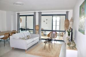 Χώρος καθιστικού στο Superbe Appartement port de Bonifacio