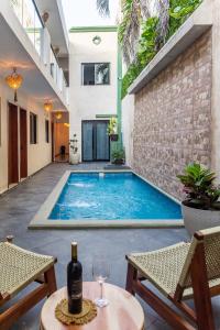 Piscina de la sau aproape de Corazon del Carmen Hotel Boutique