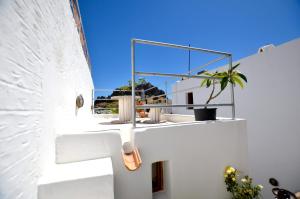 A balcony or terrace at Lindos Esel Suites