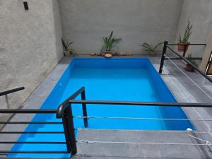 Bassein majutusasutuses Casa con Pileta, Parrilla y Acceso con Rampa või selle lähedal