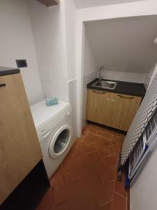 Fotografie z fotogalerie ubytování ACCANTO A MAILA - Appartamento caratteristico Toscano a soli 25 minuti da Firenze v destinaci Prato