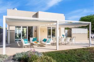 Αίθριο ή υπαίθριος χώρος στο Villa Luisa