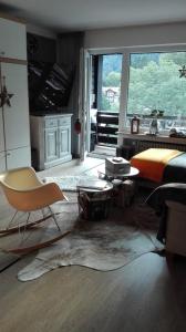 Istumisnurk majutusasutuses Sonnenbichl Wh 201