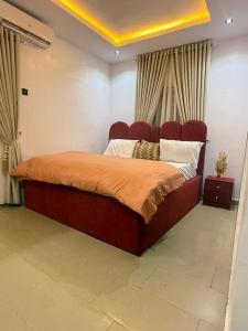 Ένα ή περισσότερα κρεβάτια σε δωμάτιο στο Luxury Apartment