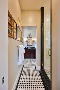 Vannituba majutusasutuses Magnolia Hall - The Britton Suite - King Suite