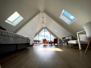 Posezení v ubytování Luxury Marina Apartment - Opua, Bay of Islands