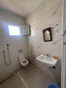 Ένα μπάνιο στο Dar anas +12 φωτογραφίες