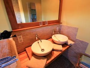 Posezení v ubytování Ferienwohnung Villa Albatros In Oberdellach