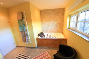 Fotografie z fotogalerie ubytování Ferienwohnung Villa Albatros In Oberdellach v destinaci Ober-Dellach