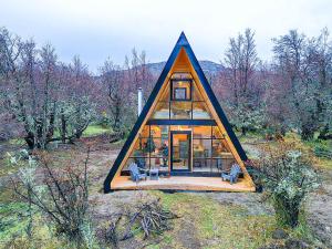 Aed väljaspool majutusasutust OUTSCAPE l Cabaña Familiar en mejor sector de Cerro Castillo