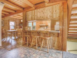 Fotografie z fotogalerie ubytování Cedarwood Lodge v destinaci Government Camp