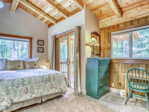 Ένα ή περισσότερα κρεβάτια σε δωμάτιο στο Riverwood Hideaway