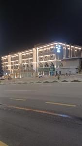 Το κτήριο όπου στεγάζεται  το ξενοδοχείο διαμερισμάτων