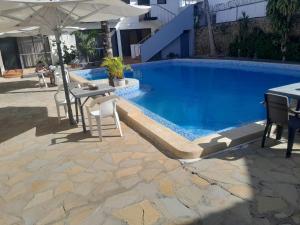 Bazén v ubytování One bedroom apartment in the center with a pool nebo v jeho okolí