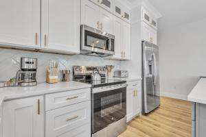 Φωτογραφία από το άλμπουμ του 200 Olive Shell Court σε Hilton Head Island