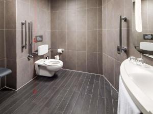 Ένα μπάνιο στο ibis London Canning Town +90 φωτογραφίες