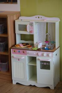 O bucătărie sau chicinetă la Happy Together B&B