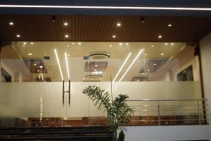 Φωτογραφία από το άλμπουμ του V1-One Bouteeque Hotel σε Rāichūr