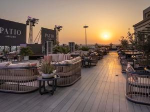 Răsăritul sau apusul soarelui văzute de la sau din apropierea acestui hotel