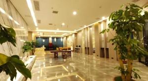 Ο χώρος του λόμπι ή της ρεσεψιόν στο GreenTree Eastern Hotel Changge Yiwu City