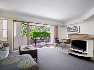 Posezení v ubytování Mantra French Quarter Noosa