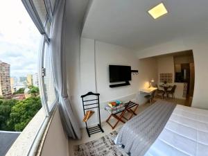 Μια τηλεόραση ή/και κέντρο ψυχαγωγίας στο Studio929GoldStar