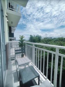 Un balcón o terraza en 517 Grand Amani Mactan, Lapu-Lapu City, Cebu