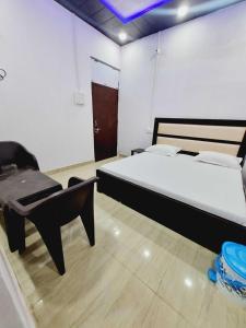 Φωτογραφία από το άλμπουμ του Hotel O Shiva & Restaurant σε Bulandshahr