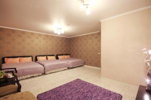 Ένα ή περισσότερα κρεβάτια σε δωμάτιο στο 法頌休閒民宿 +3 φωτογραφίες