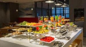 Jídlo v hotelu nebo okolí