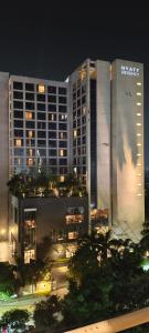 Tòa nhà nơi căn hộ tọa lạc